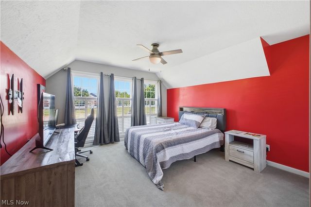 2692 Pitcher Plant Court, Uniontown, OH 44685