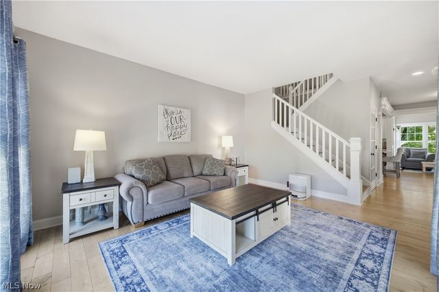 2692 Pitcher Plant Court, Uniontown, OH 44685