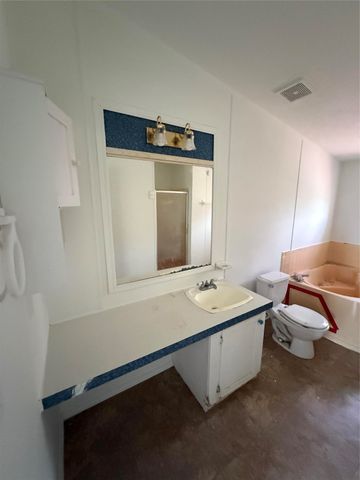 101 Christi Drive, Southmayd, TX 76268