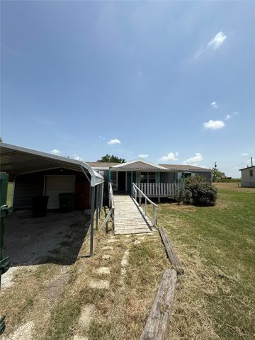 101 Christi Drive, Southmayd, TX 76268