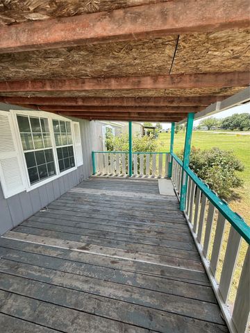 101 Christi Drive, Southmayd, TX 76268
