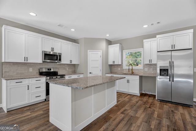 3060 15t hSw, Lanett, AL 36863