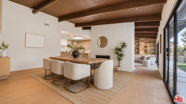 5576 El Canon Avenue, Woodland Hills (los Angeles), CA 91367