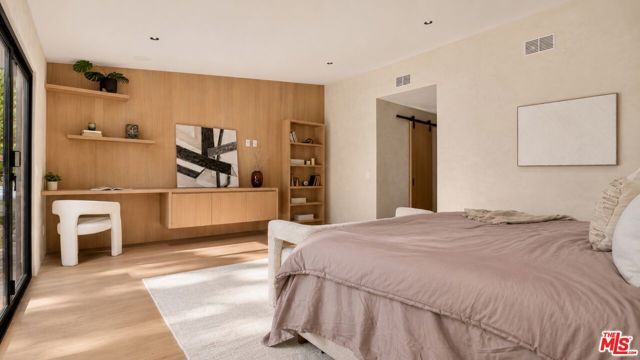 5576 El Canon Avenue, Woodland Hills (los Angeles), CA 91367
