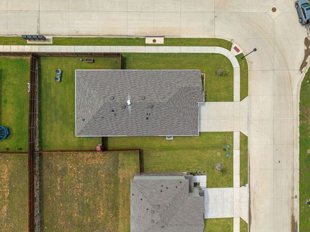 206 Nokota Drive, Leonard, TX 75452