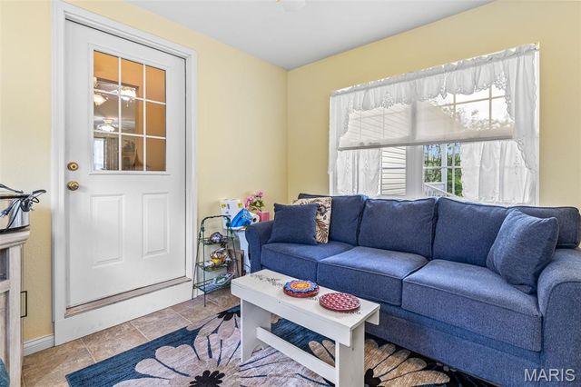 13 Janice Road, Farmington, MO 63640