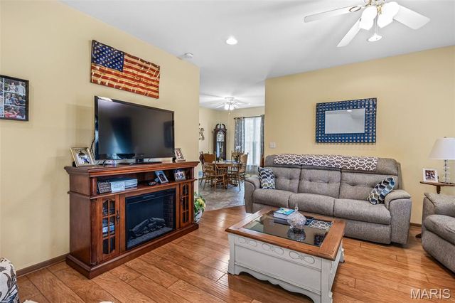 13 Janice Road, Farmington, MO 63640