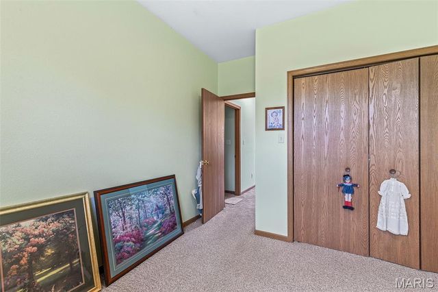13 Janice Road, Farmington, MO 63640