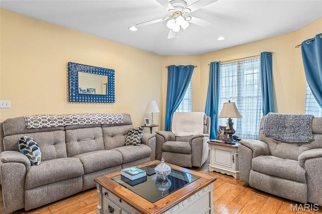 13 Janice Road, Farmington, MO 63640