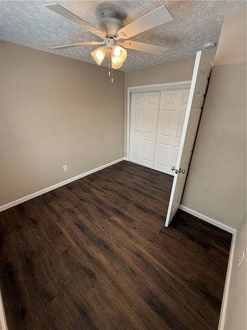 972 Eastbrooke Lane, Brighton, NY 14618