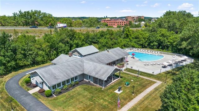 972 Eastbrooke Lane, Brighton, NY 14618