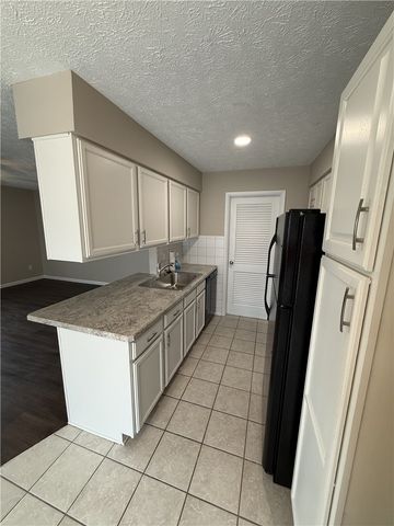 972 Eastbrooke Lane, Brighton, NY 14618