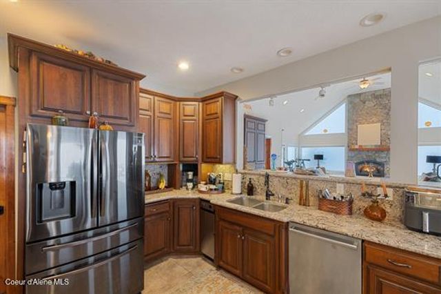 6011 E JOSEPH LN, Spokane, WA 99217