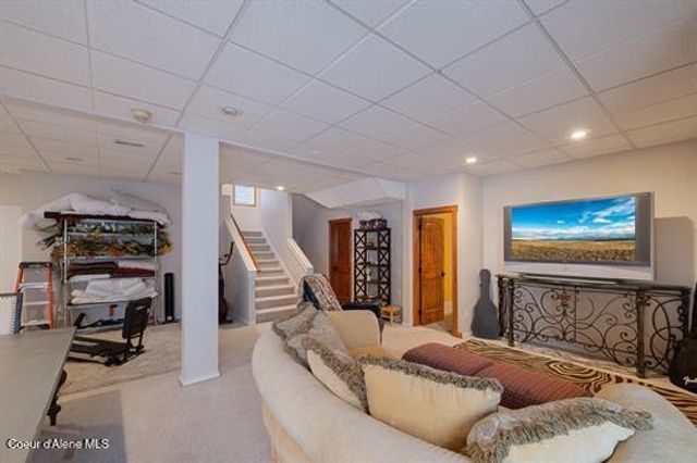 6011 E JOSEPH LN, Spokane, WA 99217