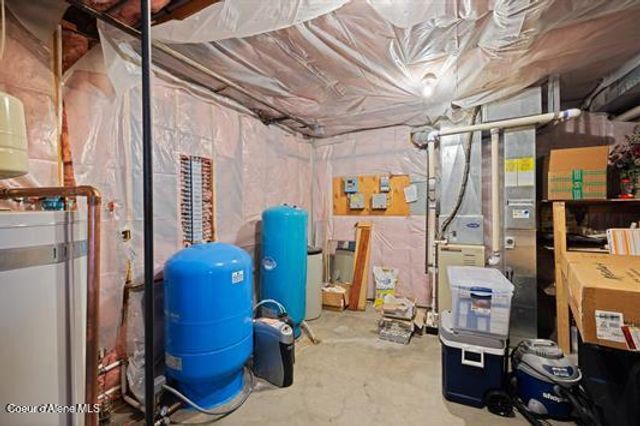 6011 E JOSEPH LN, Spokane, WA 99217