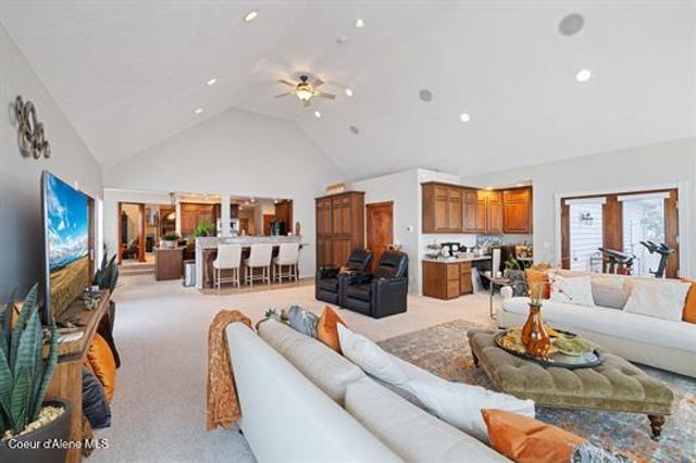 6011 E JOSEPH LN, Spokane, WA 99217