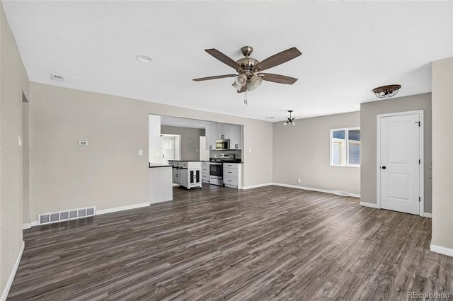 1614 Alexander Circle, Pueblo, CO 81001
