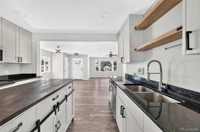 1614 Alexander Circle, Pueblo, CO 81001