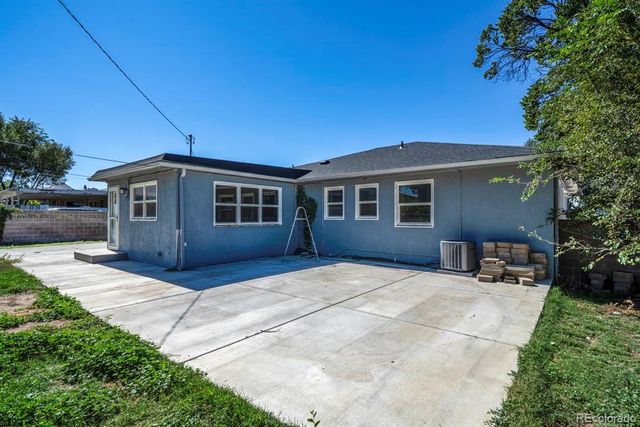 1614 Alexander Circle, Pueblo, CO 81001