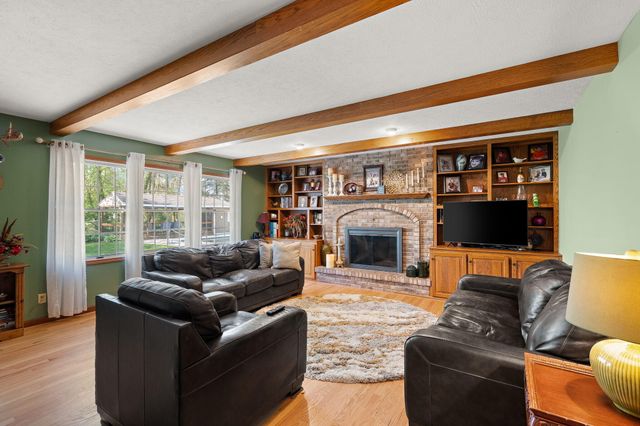 1344 W Gentry Court, La Porte, IN 46350