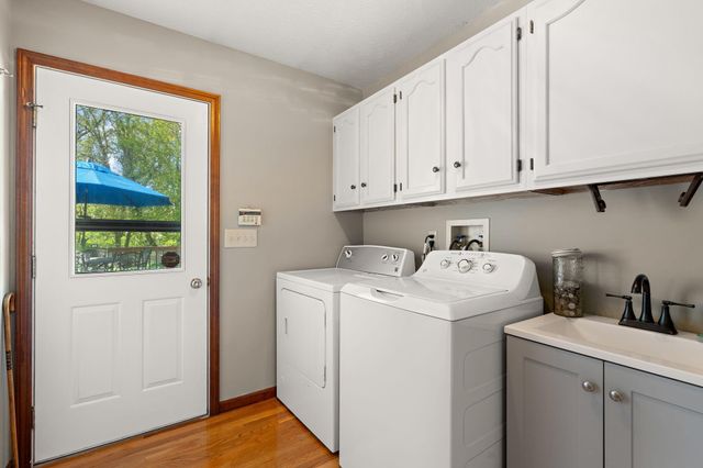 1344 W Gentry Court, La Porte, IN 46350
