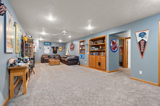 1344 W Gentry Court, La Porte, IN 46350
