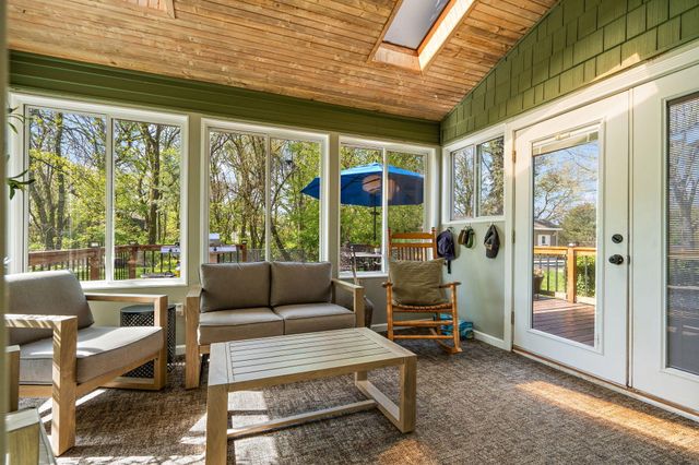 1344 W Gentry Court, La Porte, IN 46350
