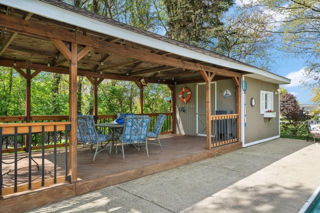 1344 W Gentry Court, La Porte, IN 46350
