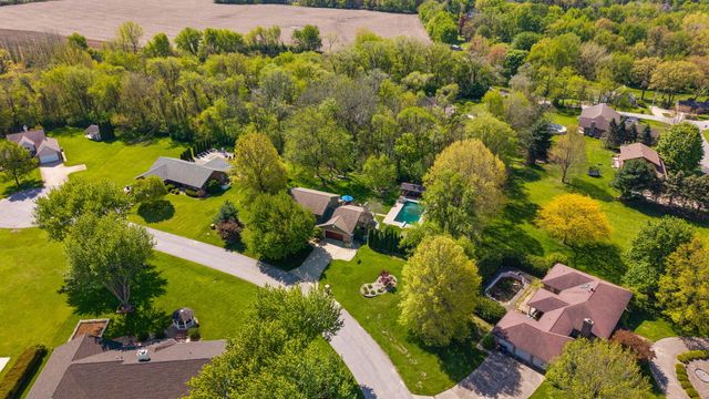 1344 W Gentry Court, La Porte, IN 46350