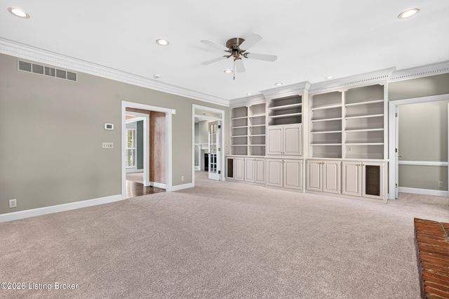 7505 Deer View Ct, Louisville, KY 40241