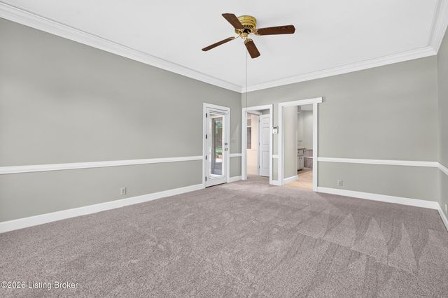 7505 Deer View Ct, Louisville, KY 40241
