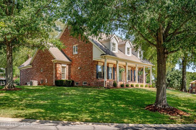 7505 Deer View Ct, Louisville, KY 40241