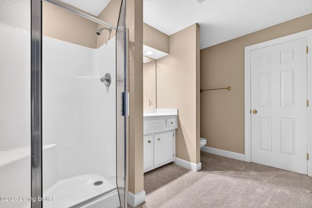 7505 Deer View Ct, Louisville, KY 40241