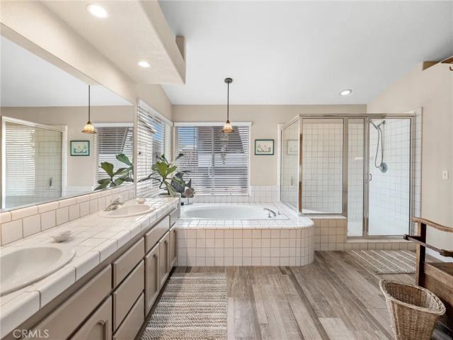 19544 Oneida, Apple Valley, CA 92307