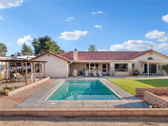 19544 Oneida, Apple Valley, CA 92307