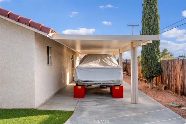 19544 Oneida, Apple Valley, CA 92307