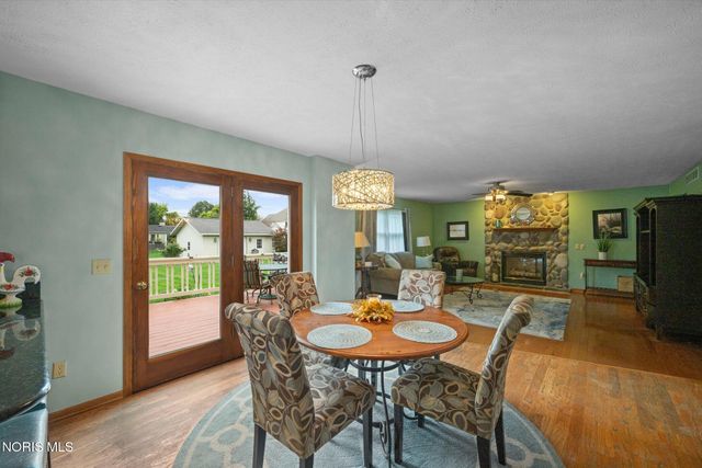 22119 W Bittersweet Lane, Curtice, OH 43412