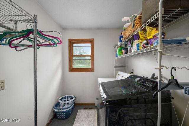 22119 W Bittersweet Lane, Curtice, OH 43412