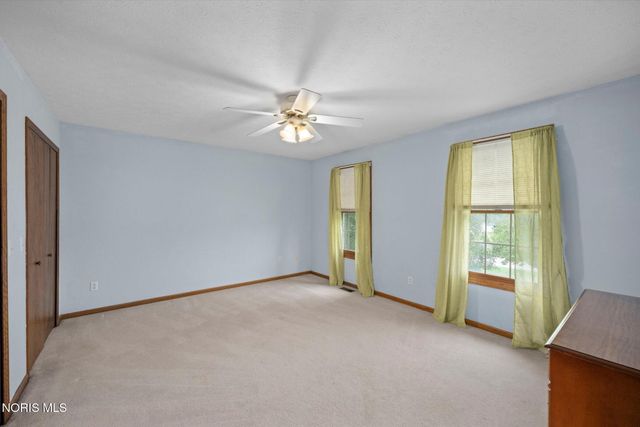 22119 W Bittersweet Lane, Curtice, OH 43412