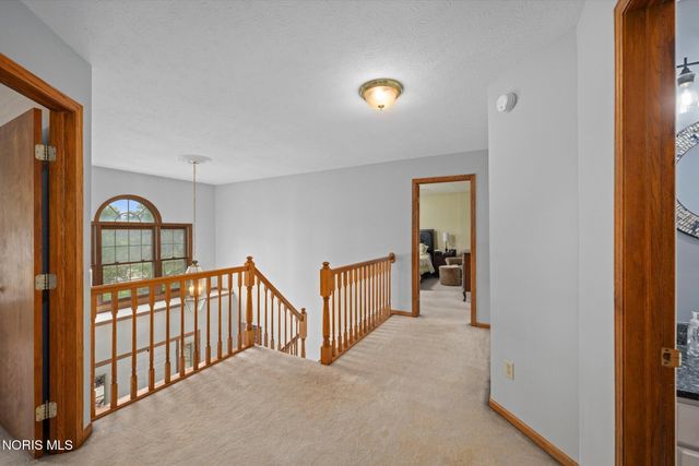22119 W Bittersweet Lane, Curtice, OH 43412
