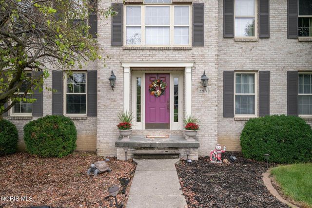22119 W Bittersweet Lane, Curtice, OH 43412