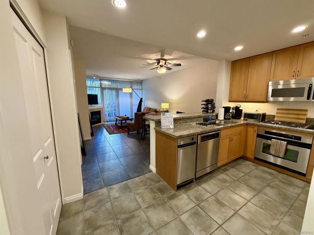 850 Beech St 214, San Diego, CA 92101