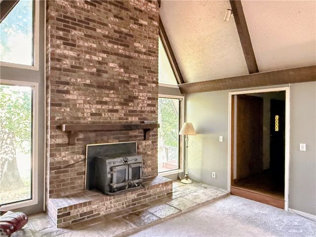 21470 Oak Park Lane, Siloam Springs, AR 72761