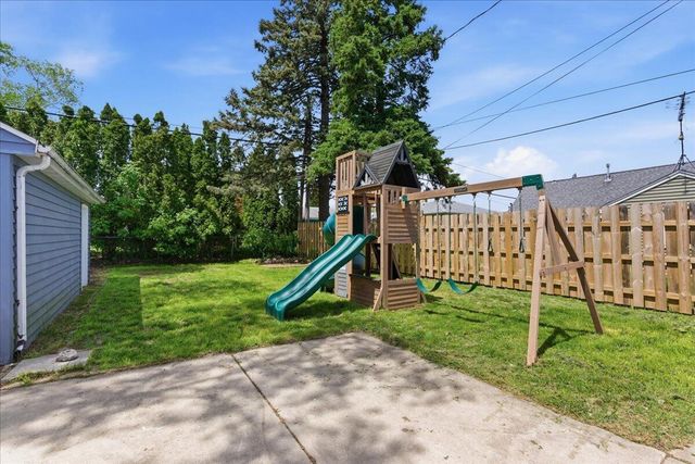 1614 S 22nd STREET, Sheboygan, WI 53081
