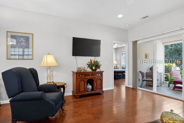 19 Beaufort River Rd, Bluffton, SC 29909