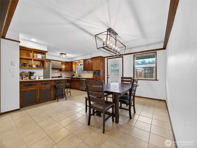 1507 Ocean Beach Boulevard S, Long Beach, WA 98631