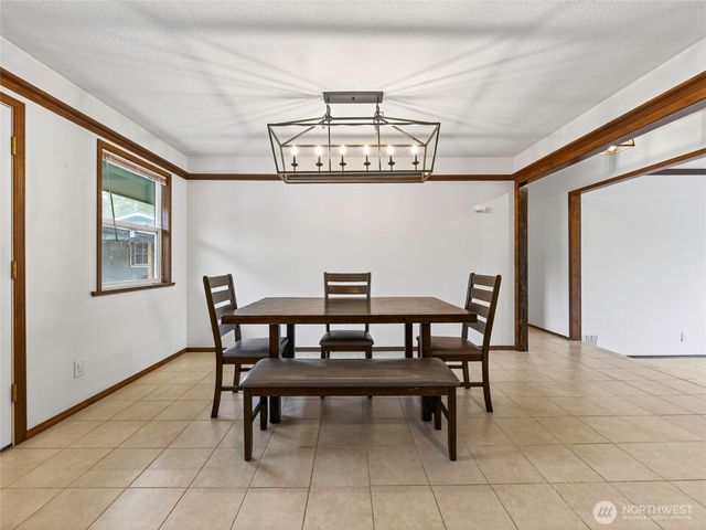 1507 Ocean Beach Boulevard S, Long Beach, WA 98631