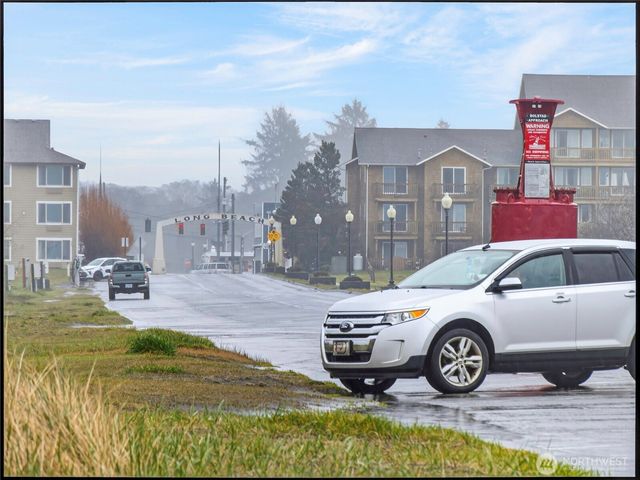 1507 Ocean Beach Boulevard S, Long Beach, WA 98631