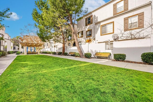 59 Wind Song, Milpitas, CA 95035