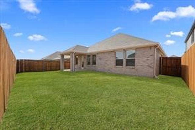 2213 Mustang Way, Seagoville, TX 75159